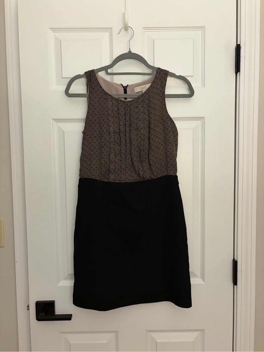 LOFT Sleeveless Two-Tone Sheath Dress in Taupe and Black